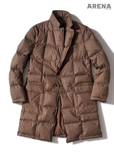 정중한 의상과도 무난하게 어울리는 갈색 패딩 코트 43만8천원 비슬로우 제품. 