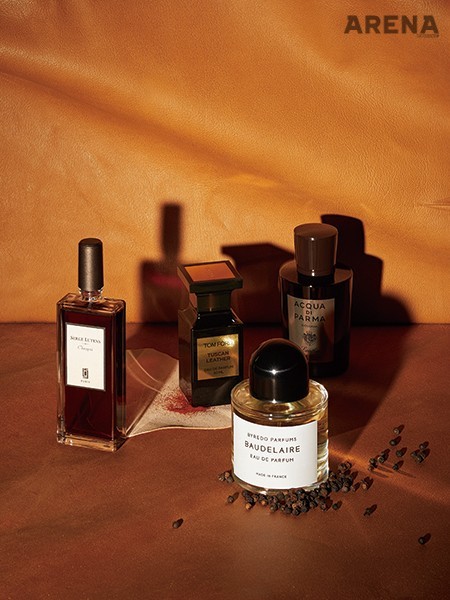 1. 세르귀 50mL 15만2천원 세르주 루텐
2. 투스칸 레더 50mL 27만원 톰 포드
3. 보들레르 100mL 29만원 바이레도
4. 콜로니아 레더 오드 코롱 100mL 24만5천원 아쿠아 디 파르마 제품