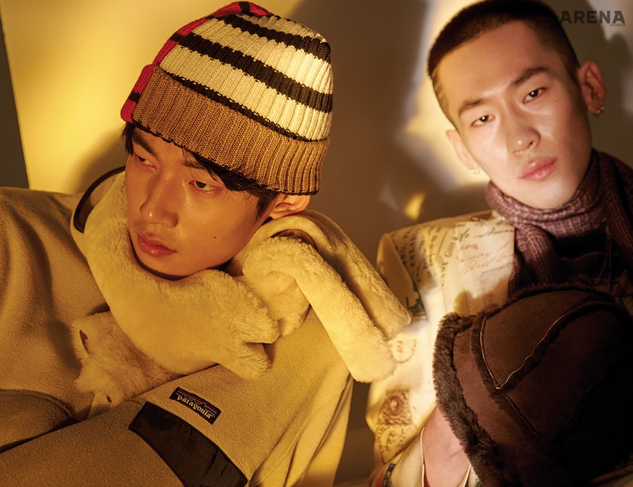 (왼쪽부터) 줄무늬 비니 21만8천원 힐피거 에디션, 퍼 소재 머플러 가격미정 어그, 아이보리색 양모 풀오버 톱 13만5천원 파타고니아 제품. 양가죽 소재 버킷 해트 가격미정 어그, 화려한 무늬로 뒤덮인 수트 가격미정 알렉산더 맥퀸, 갈색 머플러 23만원 라르디니 by 신세계인터내셔날, 주황색 구슬을 꿴 인디언 주얼리 가격미정 발렌티노 제품.