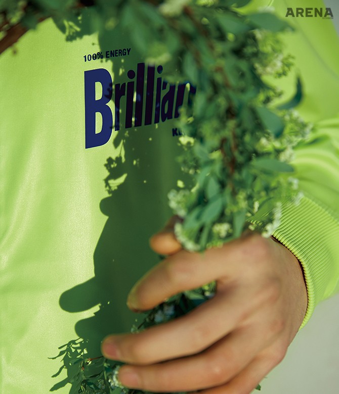 형광색 집업 점퍼 가격미정 겐조 옴므 제품. 