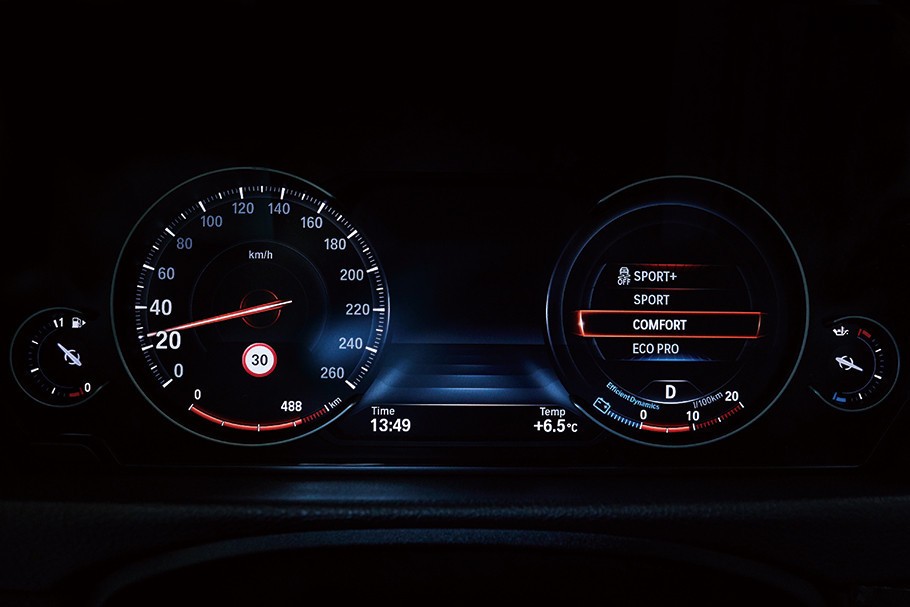 직관적인 LED 계기반.