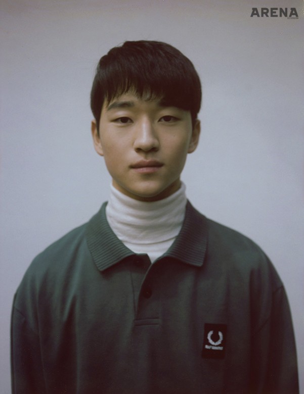 초록색 피케 티셔츠 19만8천원 프레드 페리 제품.