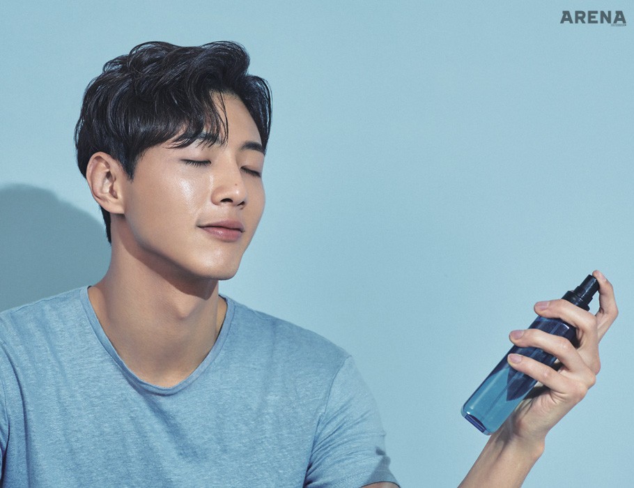 블루 톱 스타일리스트 소장품.