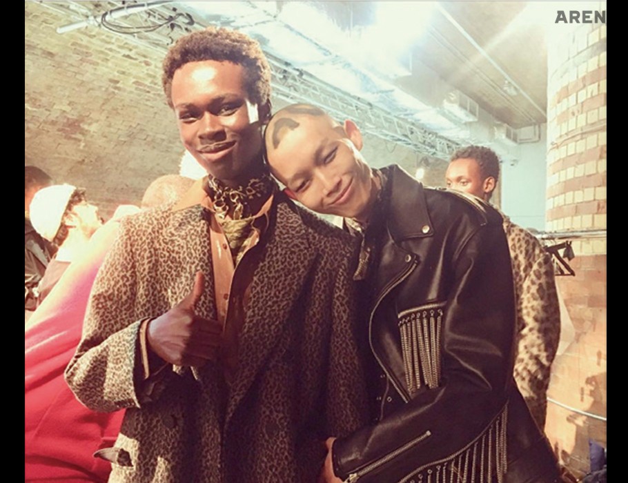 백스테이지에서 만난 모델 친구들. 이렇게 귀여운 친구들이 런웨이에서 워킹할 때면 눈빛부터 달라진다. Tristan, Calleb, Emmanuel, Cheikh, Sethu.