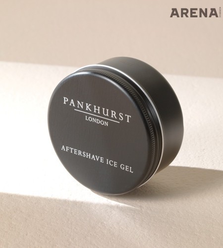 9 멘톨 성분을 함유해 피부 온도를 즉각 낮춰주는 애프터셰이브 아이스 젤 75mL 3만원대 팽크허스트 런던 by 미스터포터 제품.