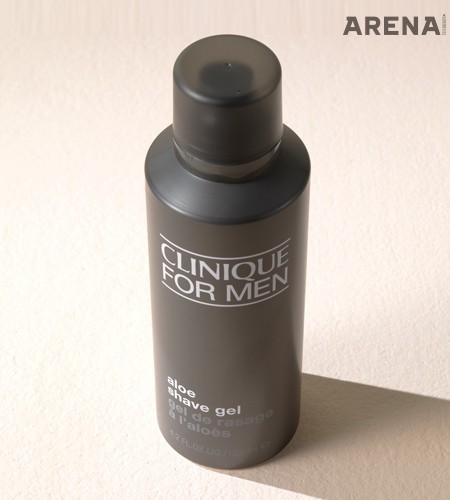 7 알로에가 함유된 오일 프리 젤이 면도날에 의한 피부 손상을 예방해주는 알로에 쉐이브 젤 125mL 3만4천원대 크리니크 제품.