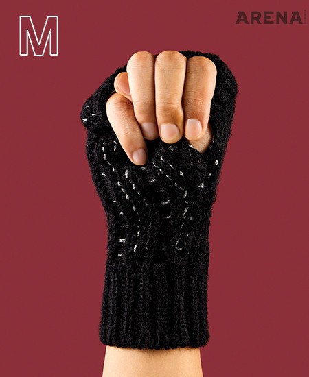 M 트위드 니트 워머 가격미정 생 로랑 by 안토니 바카렐로 제품. 