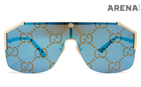 9 GUCCI
GG 블루 미러 렌즈를 조합한 마스크 선글라스 95만5천원 구찌 제품.