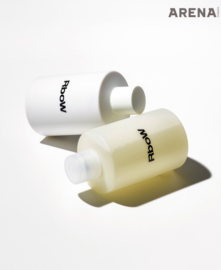 우프 바이탈라이징 보디워시 300mL·우프 액티브 모이스처라이징 보디로션 300mL 모두 알보우 제품.