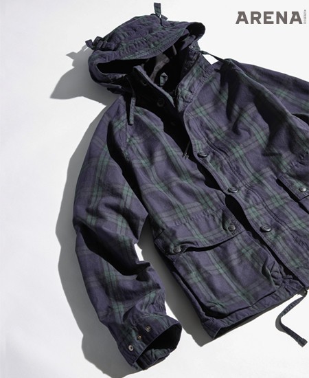 체크무늬 후드 재킷 이스트로그 제품.