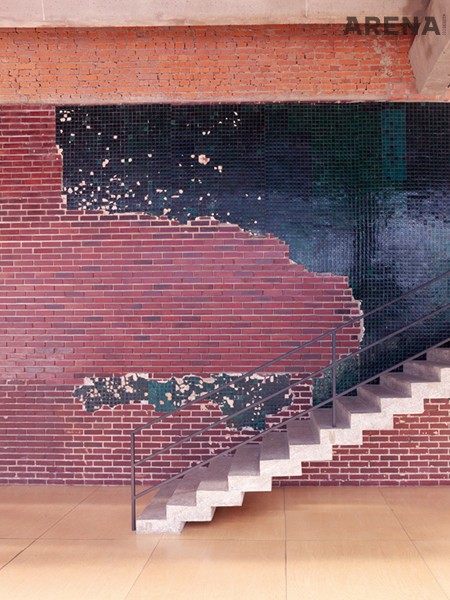 ‘Muzei Sovremennogo
Iskusstva “Garaj”
Moskwa VI 2017’ C-print,
180×145.7cm, Courtesy
of the Artist and Kukje
Gallery ⓒ Candida
Hofer/VG Bild-Kunst,
Bonn