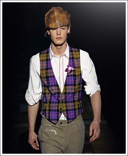 2005 F/W 남성복 컬렉션
© Andrew Thomas