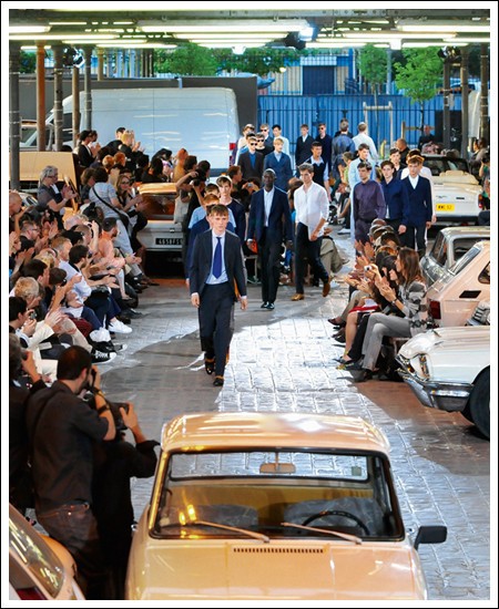 2009 S/S 남성복 컬렉션
© Xavier Linnenbrink