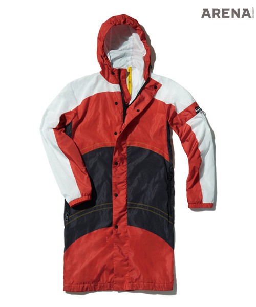 생활 방수가 가능한 폴리아미드 소재 레인코트 가격미정 5 몽클레르 크레이그 그린 제품.