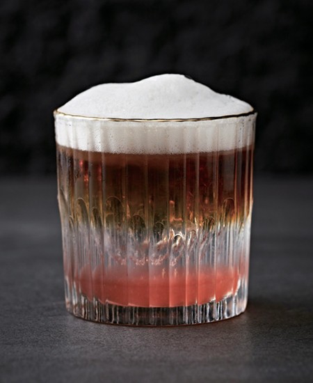 시그너처 음료인 SKY OVER AFRICA.