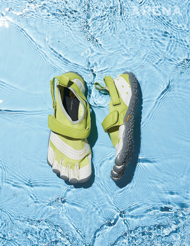 아쿠아 슈즈 15만9000원 비브람 파이브핑거스 제품.