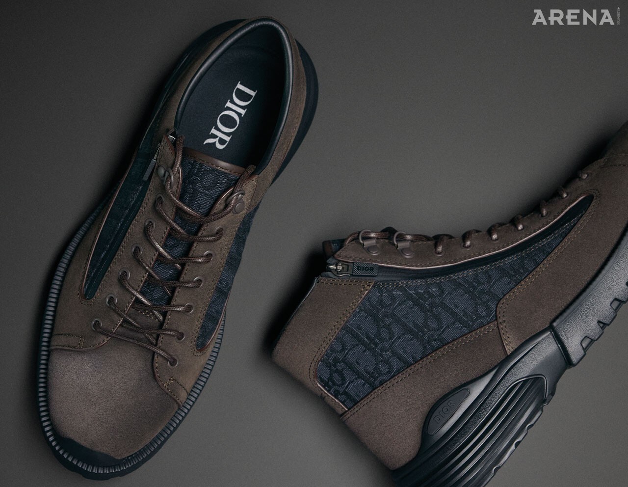 디올 오블리크 패턴 자카르 디테일 스웨이드 부츠 가격미정 디올 맨 제품.